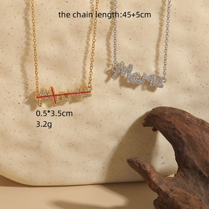Zirkon MAMA Buchstaben-Halskette in Gold und Silber mit verstellbarer 45+5cm Kette