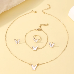Conjunto de joyas de 5 piezas dorado con pendientes y collar de mariposa en esmalte blanco