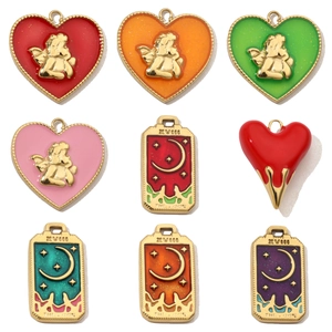 Ciondoli Vintage In Acciaio Inossidabile Smalto DIY Gioielli Tarot Luna Angelo Cupido Forma Cuore Per Collane Stile Francese