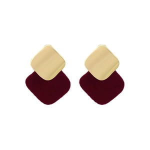 Minimalist square flocking stud earrings in gold and burgundy finish on a white background