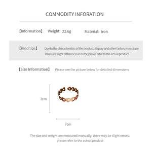 Detailed dimension guide for rose gold hollow heart bracelet with weight and size info