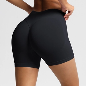 Détail du short de yoga sans couture noir à taille haute montrant la texture du tricot