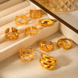 Geometric Irregular Open Ring Gold Plated Stainless Steel Minimalist Wave Chain Croissant Fashion Accessory For Women