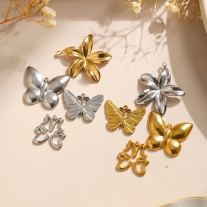 304 Edelstahl Schmetterling und Blume Anhänger in Gold und Silber für DIY Schmuck
