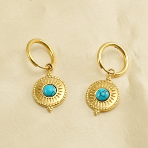 18K vergoldete Edelstahl-Ohrringe mit Sonnenstrahl-Anhänger und blauem Türkisstein