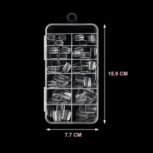 Lot de 120 faux ongles carrés transparents dans une boîte de 12 grilles, 15,9x7,7 cm