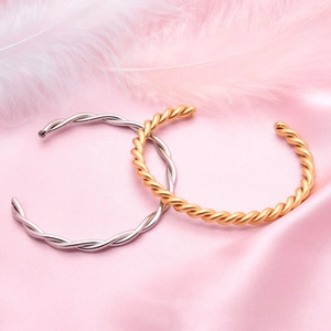 Minimalist Stainless Steel Open Cuff Bracelet 18K Gold Plated Twisted Cable Wave Pattern Adjustable Jewelry For Women Men