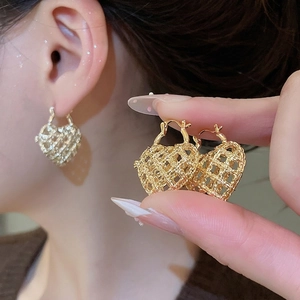Heart Shaped Hollow Mesh Earrings Copper With 925 Sterling Silver Earring Post Vintage French Style Jewelry For Women