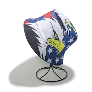 Cappello a secchiello estivo con bandiera americana stelle e aquila per esterni
