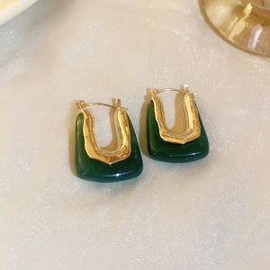 Boucles d'oreilles créoles en U style Maillard en or et vert foncé, texture vintage