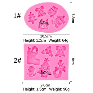 Set di stampi natalizi in silicone rosa con alberi di Natale, calze e motivi regalo