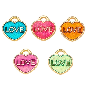 Colorful glitter heart pendants with LOVE inscription for DIY jewelry making sets