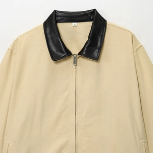 Veste femme kaki à la mode avec col en cuir noir et détail de fermeture éclair