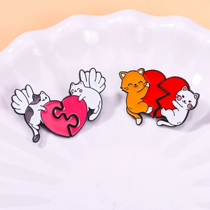 Cartoon cat enamel brooch set with heart puzzle design for clothing decoration
