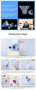 Macro-opname van de 3:1 DIY-hars piramide siliconen mal kit met gereedschap en accessoires