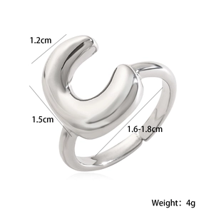 Detail view of silver geometric open ring with dimensions 1.2cm x 1.5cm and weight 4g