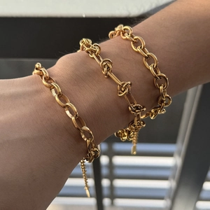 Bracelet Chaîne Géométrique en Acier Inoxydable pour Femmes Plaqué Or Imperméable Hypoallergénique Bijoux de Mode Minimaliste Commute