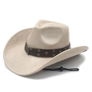 Chapeau de cowboy en daim avec boucle tête de taureau et mentonnière ajustable