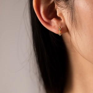 Elegant s925 silver gold stud earrings featuring a vertical double rhinestone design