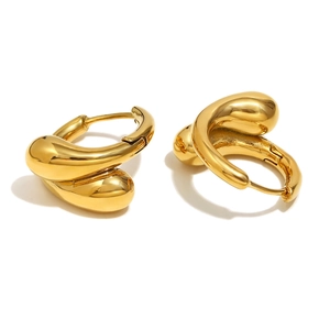 Boucles d'oreilles minimalistes en acier inoxydable doré 18K avec géométrie tête de serpent