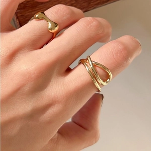Minimalist 925 sterling silver gold wave ring set featuring multi-layer cross geometric design