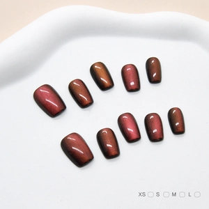 Unghie Finte Fatte A Mano Occhio Di Gatto Marrone Rossastro Luccicante Elegante Corto Squoval Plastica ABS Per Donne