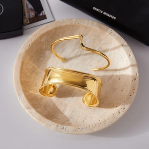 Bracelet manchette large et bracelet jonc vague en acier inoxydable plaqué or 18 carats
