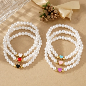 Pulsera de Perlas Artificiales Retro Francés Con Colgante de Corazón de Esmalte Colorido Joyas de Perlas Elásticas para Regalo Mujer