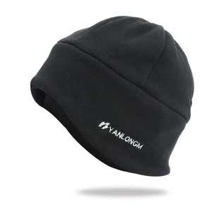 Bonnet de sport thermique en polaire noire pour la course et le cyclisme en plein air