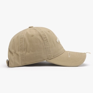Casquette baseball kaki délavée vintage avec broderie 3D et détails de bord usés