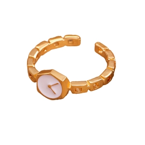 Minimalist adjustable gold chain ring featuring a vintage-style clock dial design