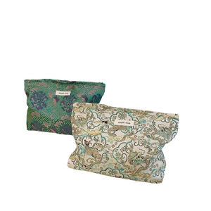 Traditional jacquard canvas cosmetic bags with Chinese auspicious cloud patterns