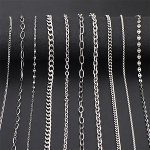 Divers styles de chaînes en acier inoxydable argenté pour la fabrication de bijoux DIY