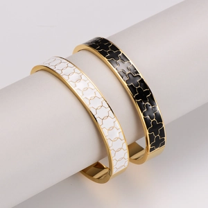 Elegant 304 stainless steel clover bangles with black and white enamel finish
