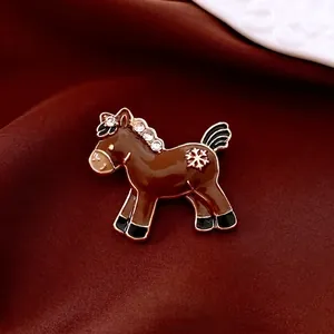 Vintage Pony Brooch For Women Alloy Enamel Horse Pin With Rhinestones Fashion Jewelry Elegant Corsage For Suit And Coat