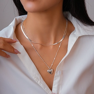 Double Layer Necklace Alloy Silver Heart Pendant Snake Chain Minimalist Elegant Fashion Jewelry Gift For Women