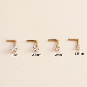 L-shaped gold nose studs in four sizes from 1.5mm to 3mm with clear zircon stones