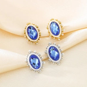Elegant vintage oval blue glass earrings with shell pearls in gold and silver plating