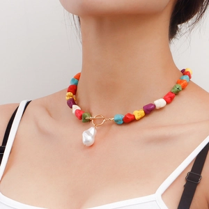 Irregular colorful turquoise beads necklace with baroque pearl and golden toggle clasp