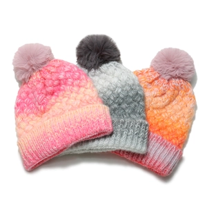 Winter gradient knit beanie with faux fur pom-pom and thick thermal lining for women