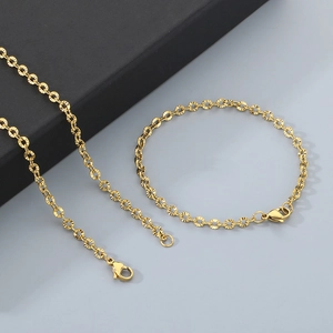 Elegant gold stainless steel round link chain necklace and bracelet set in jewelry gift box