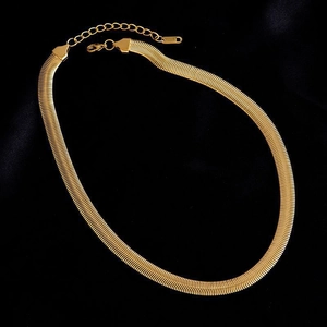 Minimalist punk style gold snake bone chain necklace with adjustable clasp for women