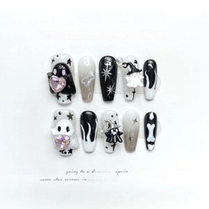 Halloween hand-painted press-on nails with ghost patterns and 3D heart charms set of 10