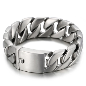 Men's 304 stainless steel curb chain bracelet with matte finish and rectangle clasp