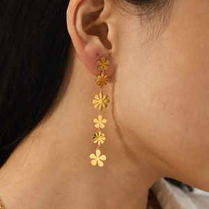 18k gold plated stainless steel daisy flower tassel long drop earrings for women