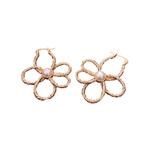 Elegant gold flower pearl earrings with hammered texture hollow petals for women