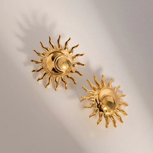 Boucles D'oreilles Soleil Bohème Étoile À Huit Branches Acier Inoxydable Plaqué Or 18K Avec Tige En Or 18K Femme