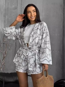 Ensemble détente 2 pièces pour femmes avec haut kimono à imprimé feuilles et short
