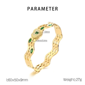 Detailed size specifications for gold wave-pattern evil eye bracelet with green glass