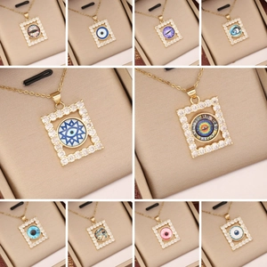 Böser Blick Anhänger Halskette 18K Vergoldetes Kupfer Mikro Zirkonia Quadratisch Ägyptisches Horusauge Schmuck
